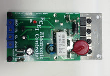 Cargar imagen en el visor de la galería, MINI DC Motor Speed Control for: 0.10 to 0.3HP 90VDC Motors.
